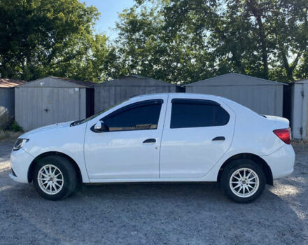 Белый Рено Логан, объемом двигателя 1.46 л и пробегом 180 тыс. км за 6600 $, фото 3 на Automoto.ua