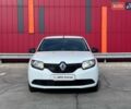 Рено Логан 2014 в Киеве на Automoto.ua Белый Рено Логан, объемом двигателя 1.15 л и пробегом 70 тыс. км за 5590 $, фото 1 на Automoto.ua