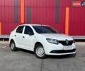 Рено Логан 2014 в Киеве на Automoto.ua Белый Рено Логан, объемом двигателя 1.15 л и пробегом 70 тыс. км за 5590 $, фото 1 на Automoto.ua