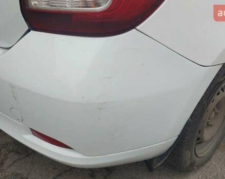 Белый Рено Логан, объемом двигателя 1.46 л и пробегом 332 тыс. км за 5500 $, фото 11 на Automoto.ua