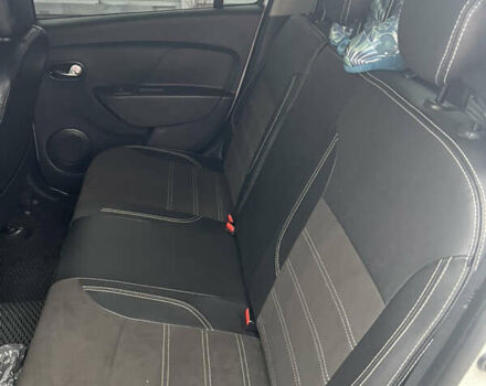 Білий Рено Логан, об'ємом двигуна 1.5 л та пробігом 205 тис. км за 8200 $, фото 6 на Automoto.ua