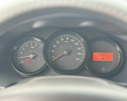 Белый Рено Логан, объемом двигателя 1.1 л и пробегом 50 тыс. км за 5499 $, фото 10 на Automoto.ua