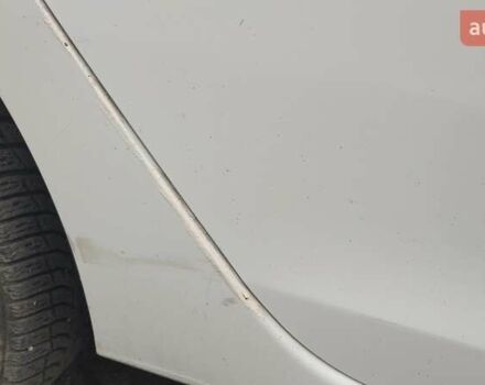 Белый Рено Логан, объемом двигателя 1.46 л и пробегом 332 тыс. км за 5500 $, фото 13 на Automoto.ua