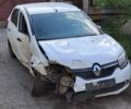 Білий Рено Логан, об'ємом двигуна 1.2 л та пробігом 180 тис. км за 1186 $, фото 1 на Automoto.ua