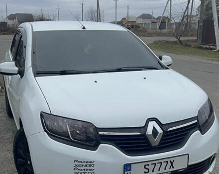 Білий Рено Логан, об'ємом двигуна 1.5 л та пробігом 205 тис. км за 8200 $, фото 4 на Automoto.ua