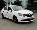 Білий Рено Логан, об'ємом двигуна 1.2 л та пробігом 390 тис. км за 3690 $, фото 2 на Automoto.ua
