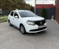 Білий Рено Логан, об'ємом двигуна 1.2 л та пробігом 249 тис. км за 3700 $, фото 1 на Automoto.ua