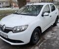Белый Рено Логан, объемом двигателя 1.2 л и пробегом 130 тыс. км за 4700 $, фото 1 на Automoto.ua