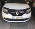 Белый Рено Логан, объемом двигателя 1.1 л и пробегом 200 тыс. км за 4999 $, фото 1 на Automoto.ua