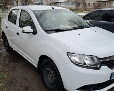 Белый Рено Логан, объемом двигателя 1.1 л и пробегом 143 тыс. км за 4400 $, фото 2 на Automoto.ua