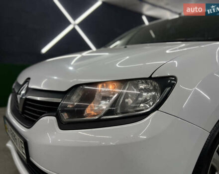 Білий Рено Логан, об'ємом двигуна 1.2 л та пробігом 197 тис. км за 5700 $, фото 12 на Automoto.ua