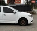 Белый Рено Логан, объемом двигателя 1.2 л и пробегом 390 тыс. км за 3690 $, фото 3 на Automoto.ua