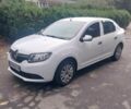 Білий Рено Логан, об'ємом двигуна 1.5 л та пробігом 180 тис. км за 5801 $, фото 1 на Automoto.ua