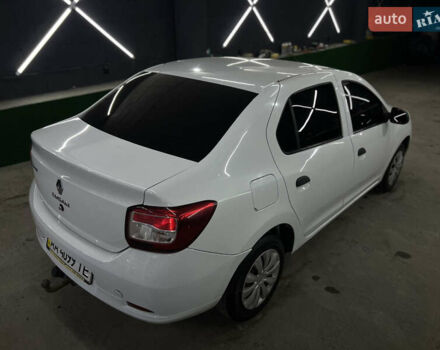 Білий Рено Логан, об'ємом двигуна 1.2 л та пробігом 197 тис. км за 5700 $, фото 17 на Automoto.ua