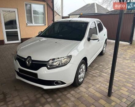 Белый Рено Логан, объемом двигателя 1.46 л и пробегом 77 тыс. км за 8000 $, фото 3 на Automoto.ua