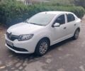 Білий Рено Логан, об'ємом двигуна 1.5 л та пробігом 180 тис. км за 5798 $, фото 1 на Automoto.ua