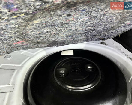 Білий Рено Логан, об'ємом двигуна 1.2 л та пробігом 197 тис. км за 5700 $, фото 42 на Automoto.ua