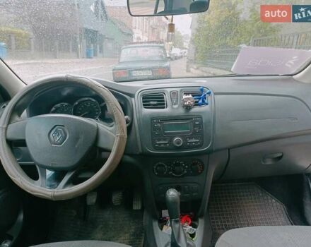 Белый Рено Логан, объемом двигателя 1.15 л и пробегом 188 тыс. км за 4300 $, фото 7 на Automoto.ua