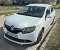 Белый Рено Логан, объемом двигателя 1.1 л и пробегом 390 тыс. км за 3500 $, фото 1 на Automoto.ua