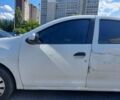 Белый Рено Логан, объемом двигателя 1.1 л и пробегом 310 тыс. км за 2850 $, фото 1 на Automoto.ua