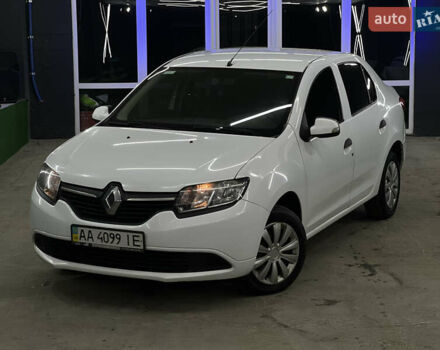 Білий Рено Логан, об'ємом двигуна 1.2 л та пробігом 197 тис. км за 5700 $, фото 7 на Automoto.ua