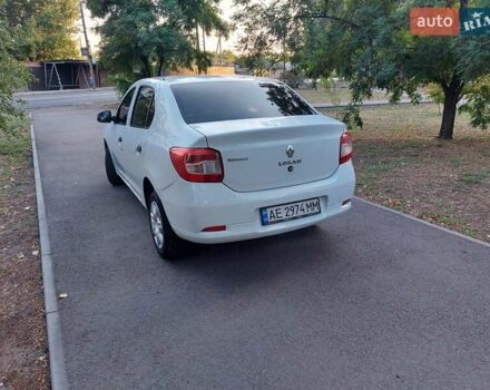 Рено Логан 2016 у Дніпро (Дніпропетровську) на Automoto.ua Білий Рено Логан, об'ємом двигуна 1.46 л та пробігом 220 тис. км за 6500 $, фото 2 на Automoto.ua