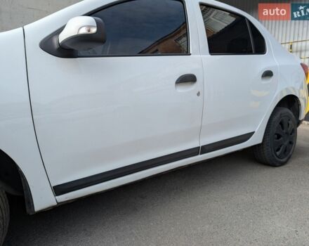 Білий Рено Логан, об'ємом двигуна 1.46 л та пробігом 280 тис. км за 5500 $, фото 4 на Automoto.ua