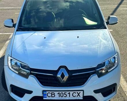 Белый Рено Логан, объемом двигателя 1.1 л и пробегом 198 тыс. км за 4400 $, фото 1 на Automoto.ua