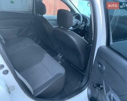 Белый Рено Логан, объемом двигателя 1.15 л и пробегом 178 тыс. км за 4450 $, фото 17 на Automoto.ua