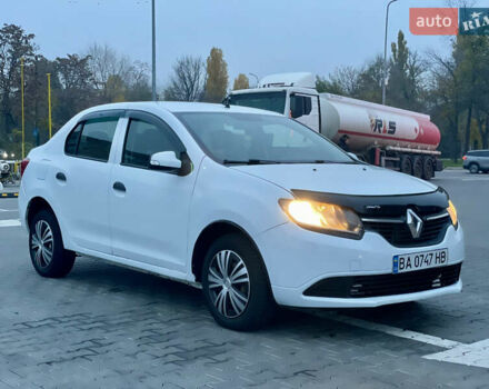 Белый Рено Логан, объемом двигателя 1.15 л и пробегом 166 тыс. км за 5799 $, фото 2 на Automoto.ua