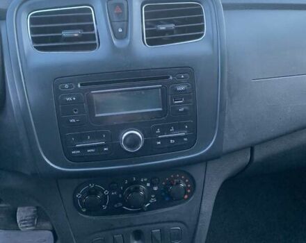 Белый Рено Логан, объемом двигателя 1.15 л и пробегом 178 тыс. км за 4450 $, фото 25 на Automoto.ua