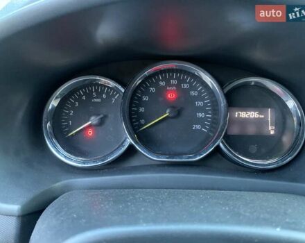 Белый Рено Логан, объемом двигателя 1.15 л и пробегом 178 тыс. км за 4450 $, фото 24 на Automoto.ua