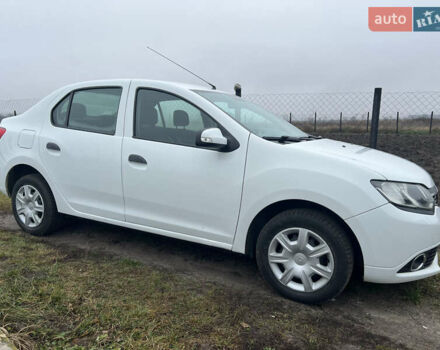 Білий Рено Логан, об'ємом двигуна 1.15 л та пробігом 153 тис. км за 5000 $, фото 5 на Automoto.ua