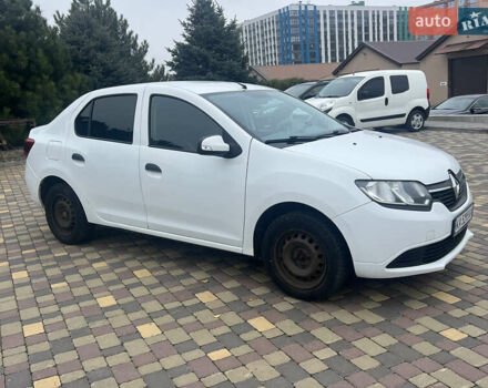 Белый Рено Логан, объемом двигателя 1.15 л и пробегом 185 тыс. км за 6500 $, фото 2 на Automoto.ua