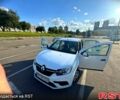 Белый Рено Логан, объемом двигателя 1.1 л и пробегом 198 тыс. км за 4400 $, фото 1 на Automoto.ua