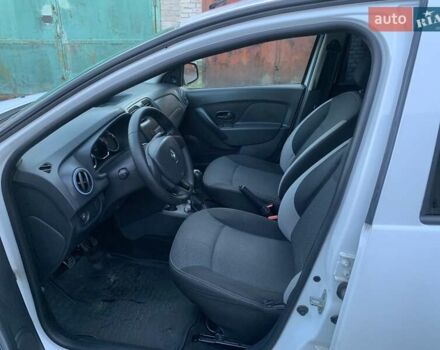 Білий Рено Логан, об'ємом двигуна 1.15 л та пробігом 178 тис. км за 4550 $, фото 12 на Automoto.ua