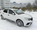 Белый Рено Логан, объемом двигателя 1.1 л и пробегом 368 тыс. км за 4563 $, фото 1 на Automoto.ua