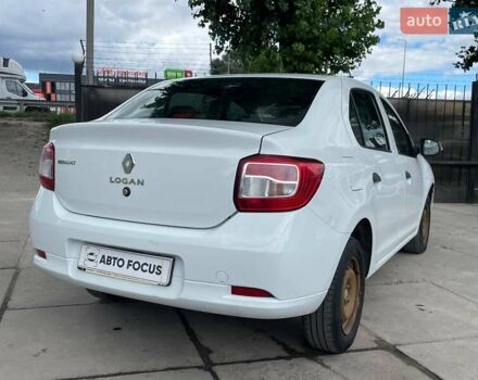 Белый Рено Логан, объемом двигателя 1.15 л и пробегом 220 тыс. км за 5690 $, фото 4 на Automoto.ua