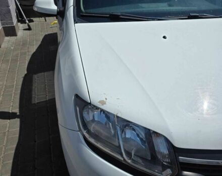 Білий Рено Логан, об'ємом двигуна 1.2 л та пробігом 135 тис. км за 4500 $, фото 12 на Automoto.ua