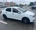 Белый Рено Логан, объемом двигателя 1.2 л и пробегом 285 тыс. км за 6100 $, фото 1 на Automoto.ua