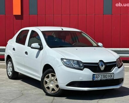 Белый Рено Логан, объемом двигателя 1.1 л и пробегом 180 тыс. км за 4700 $, фото 2 на Automoto.ua