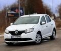 Білий Рено Логан, об'ємом двигуна 1.1 л та пробігом 305 тис. км за 3450 $, фото 2 на Automoto.ua