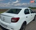 Белый Рено Логан, объемом двигателя 1.2 л и пробегом 300 тыс. км за 4500 $, фото 5 на Automoto.ua