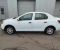 Білий Рено Логан, об'ємом двигуна 1.1 л та пробігом 200 тис. км за 3999 $, фото 5 на Automoto.ua