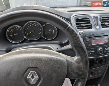 Білий Рено Логан, об'ємом двигуна 1.46 л та пробігом 280 тис. км за 5500 $, фото 11 на Automoto.ua