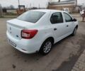 Білий Рено Логан, об'ємом двигуна 1.2 л та пробігом 200 тис. км за 3999 $, фото 3 на Automoto.ua