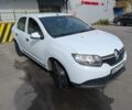 Білий Рено Логан, об'ємом двигуна 1.5 л та пробігом 280 тис. км за 5510 $, фото 1 на Automoto.ua
