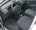 Белый Рено Логан, объемом двигателя 1.5 л и пробегом 241 тыс. км за 5700 $, фото 4 на Automoto.ua