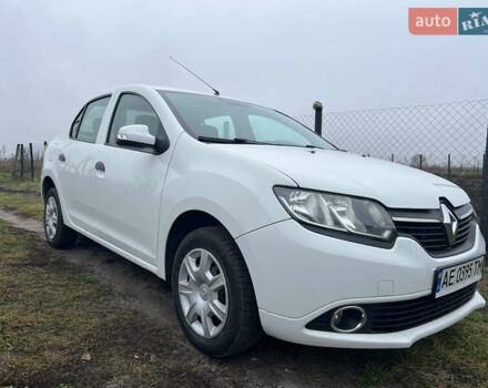 Білий Рено Логан, об'ємом двигуна 1.15 л та пробігом 153 тис. км за 5000 $, фото 9 на Automoto.ua