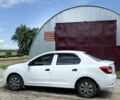 Белый Рено Логан, объемом двигателя 1.1 л и пробегом 128 тыс. км за 5600 $, фото 4 на Automoto.ua
